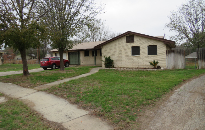 331 TRAFALGAR RD