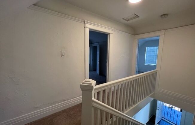 3 beds, 1 bath, $3,495, Unit 1441