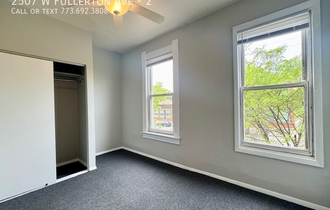 2507 W Fullerton Ave