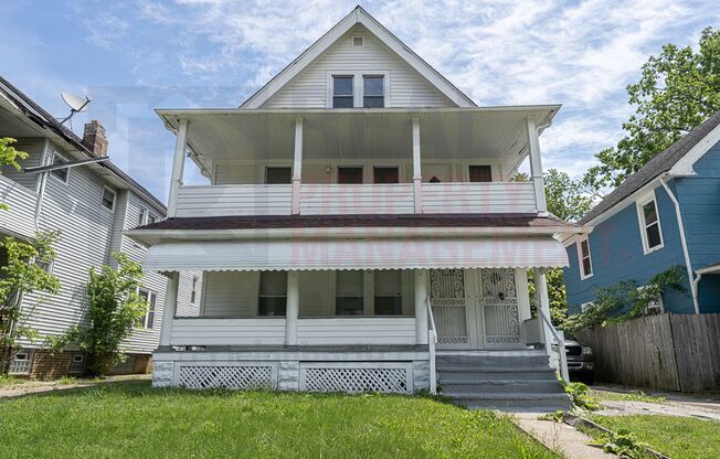 3353 E 132nd St,