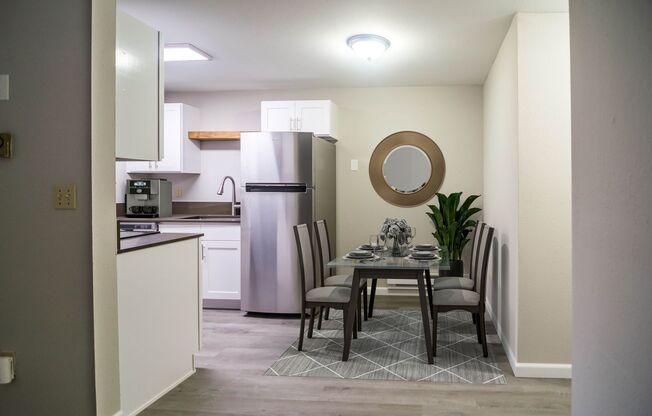 1 bed, 1 bath, 580 sqft, $1,100, Unit 5