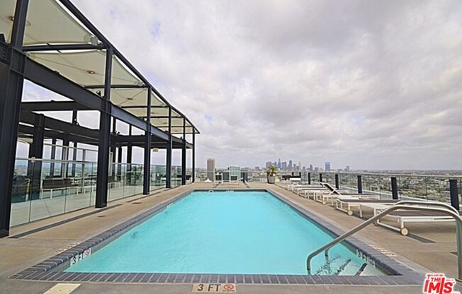 1 bed, 1 bath, 750 sqft, $2,600, Unit 2011