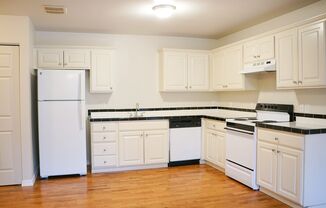 Ideal John's Landing 1-Bed w/ Open Layout, Washer/Dryer & a Private Patio!