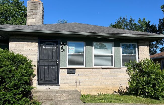 781-783 S Kellner Rd