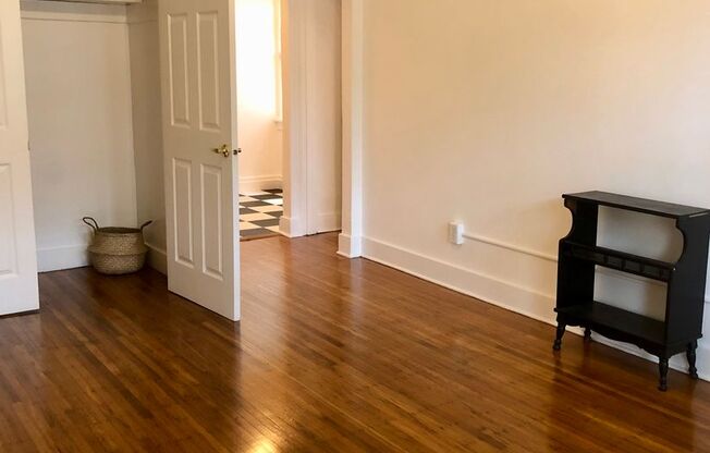Vintage Apartments