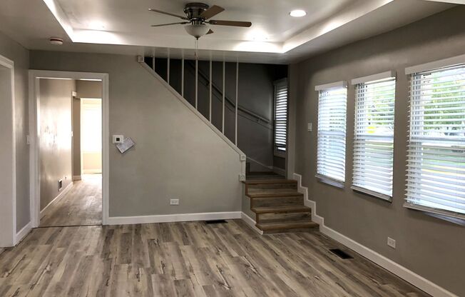 Large remodeled 4bed/2bath close to schools and transportation!