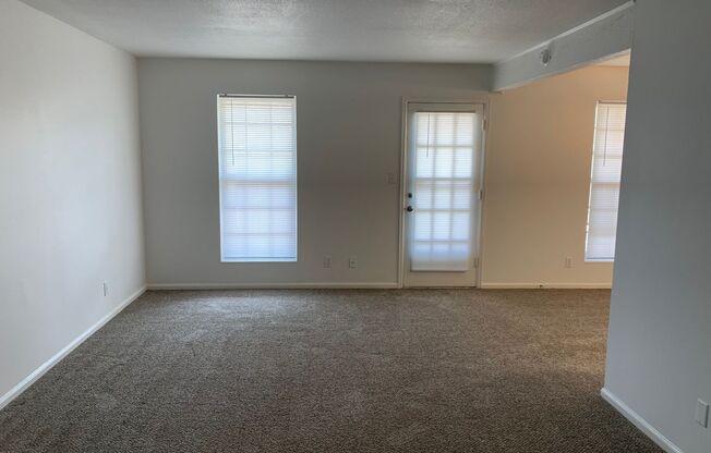 1 bed, 1 bath, 714 sqft, $1,225, Unit 03207