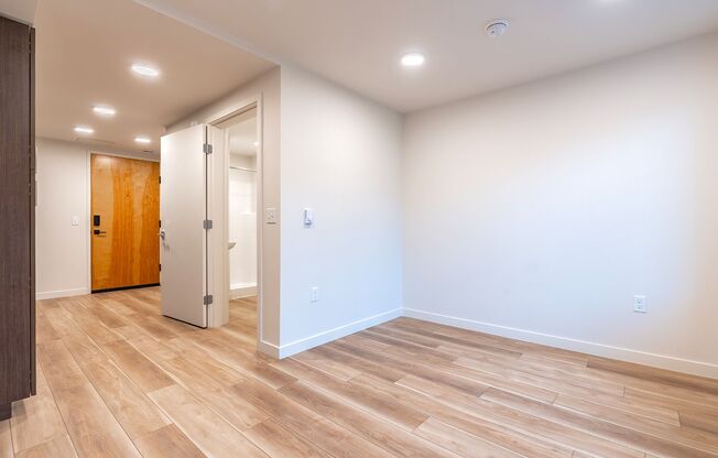 Studio, 1 bath, 283 sqft, $1,263.1, Unit 326