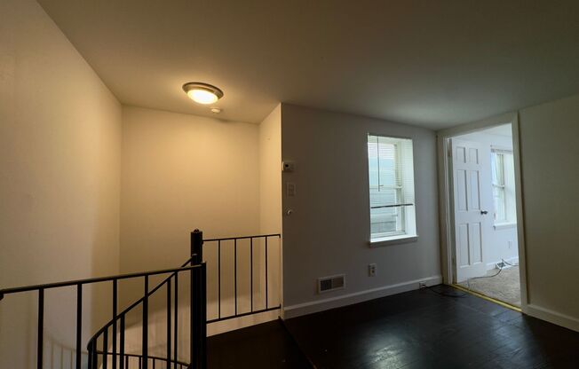 2 beds, 1 bath, $1,800