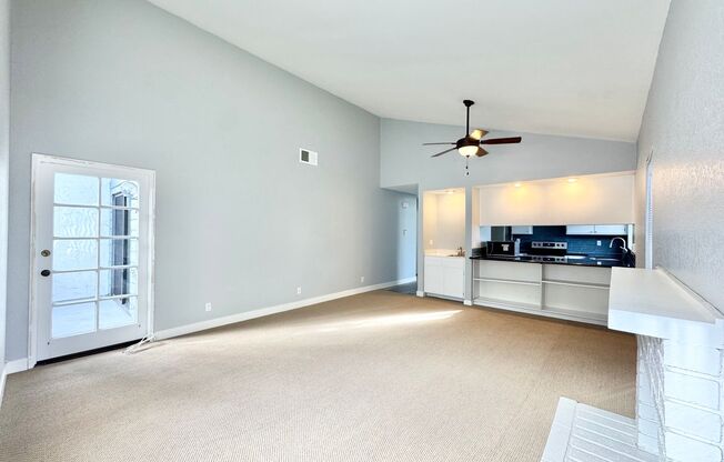 Beautiful 2Bd/2Ba Unit With A Garage Located in UTC!