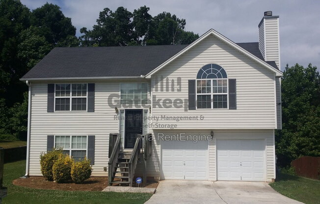 3 beds, 2 baths, 1,300 sqft, $1,845