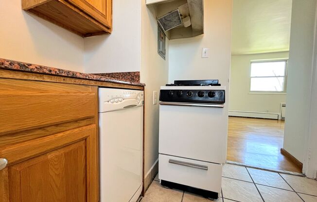 Delaware Ave Apartments