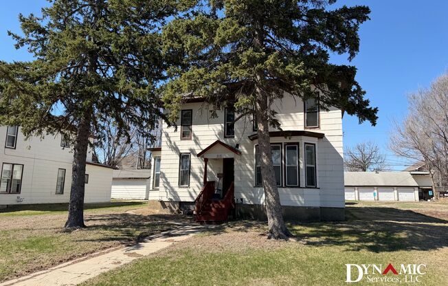 215 S Duluth Ave | Tenant Pays Electric Only!