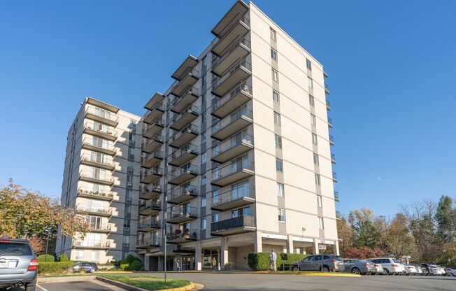 1 Bed 1 Bath Condo in Barcroft Hills