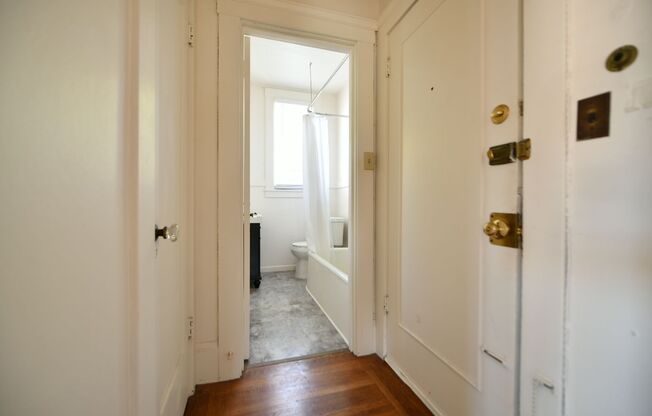 Studio, 1 bath, $1,895, Unit 04
