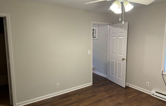 1 bed, 1 bath, $1,095