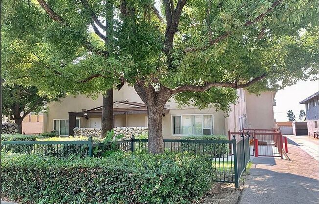 1425 W Stoneridge Ct.