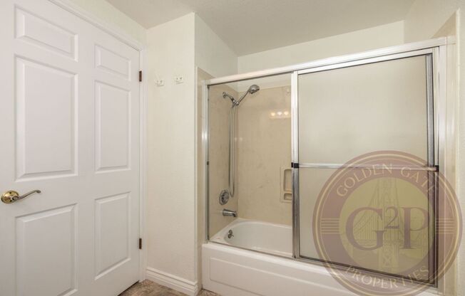 2 beds, 1 bath, $3,350