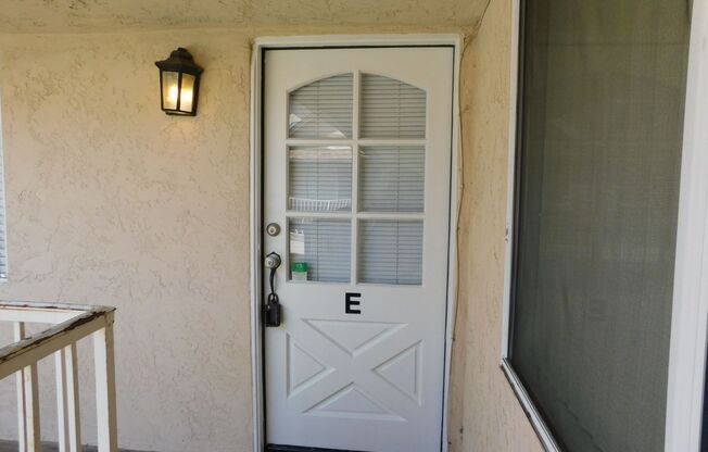 2 beds, 2 baths, $2,400