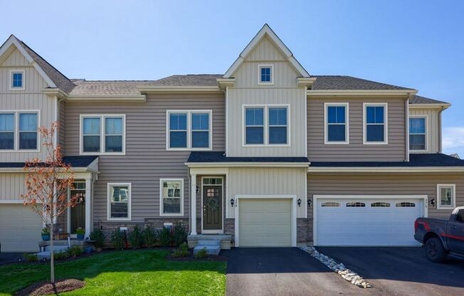Luxurious 3-Bedroom Townhome with Finished Basement in Kennett Square! Available August 1st!