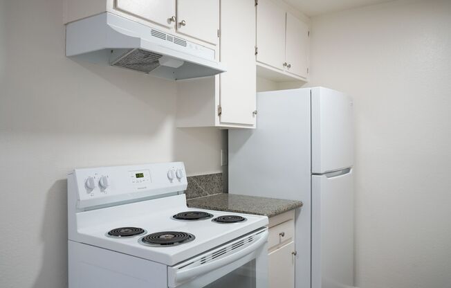 1 bed, 1 bath, 650 sqft, $1,795, Unit C05
