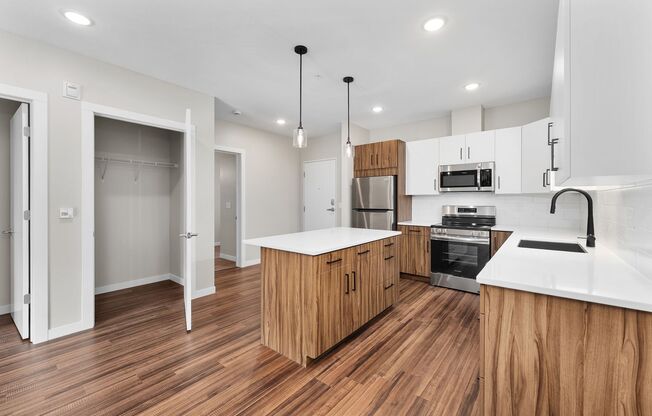 1 bed, 1 bath, 750 sqft, $1,485, Unit 407