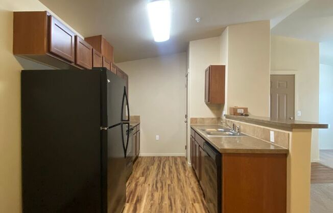 2 beds, 1 bath, 901 sqft, $1,395, Unit Unit # 318