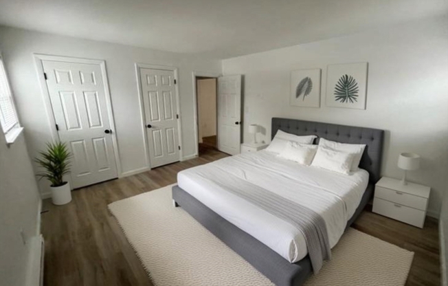 2 beds, 1 bath, 850 sqft, $2,150, Unit 28