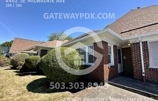 4462 SE MILWAUKIE AVE
