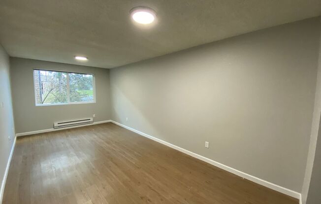 2 beds, 1 bath, 687 sqft, $2,095, Unit C304