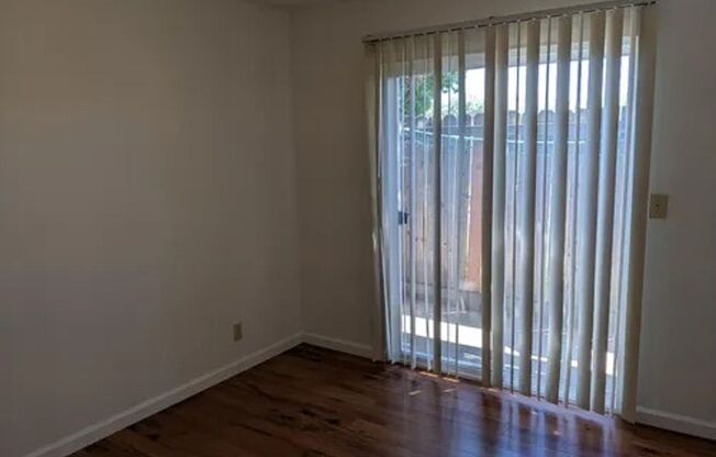 2 beds, 1 bath, 800 sqft, $1,695, Unit #3