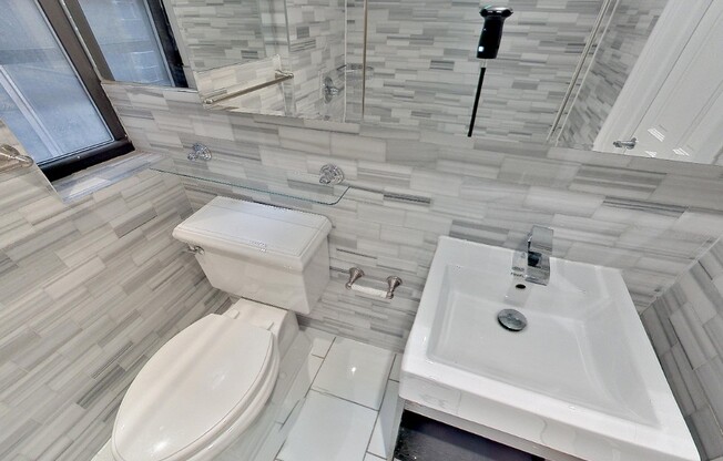 219 E 23rd Street
