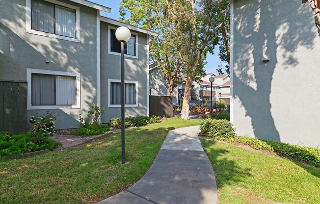 1 bed, 1 bath, 799 sqft, $2,000, Unit 117