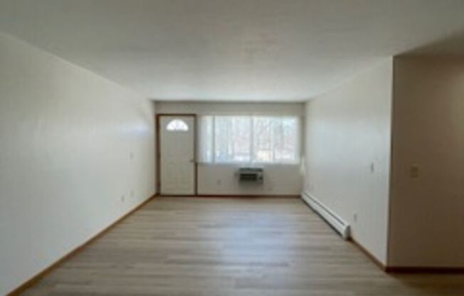 125 S Platten St
