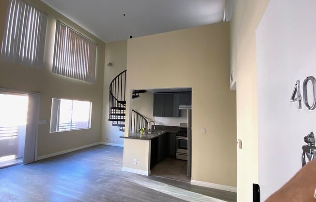 1 bed, 1 bath, $2,200, Unit 401