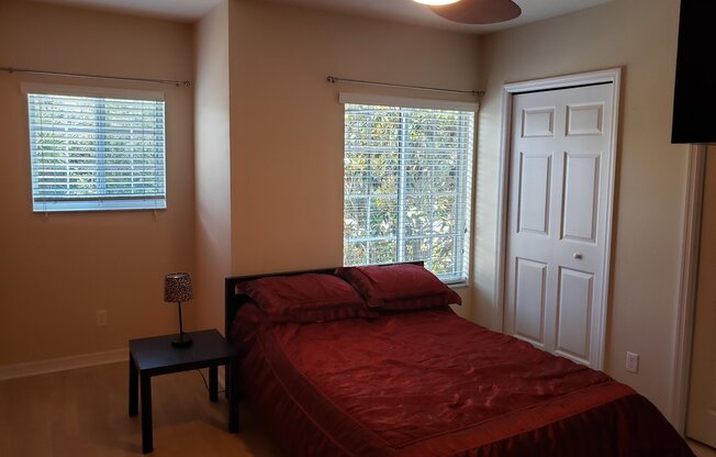 2 beds, 2.5 baths, $2,000