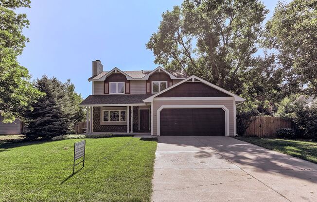 Inviting 3-Bedroom, 2-Bathroom Home in Desirable Parkwood East