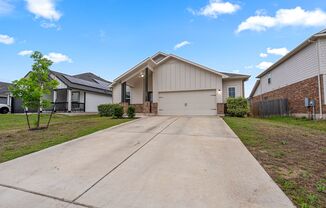 Stunning 4/2 Brand New Home in Kyle!