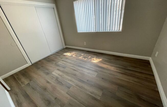 2 beds, 2 baths, 914 sqft, $1,650, Unit 402