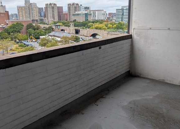 3 beds, 2 baths, 1,413 sqft, $3,500, Unit 9H