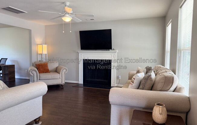 3446 FERDILAH LN