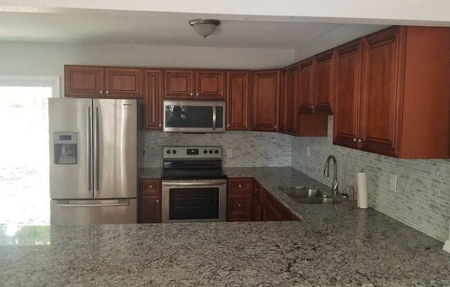 Newly Renovated 3 Bed / 2 Bath Home in North St. Pete – Available Now!