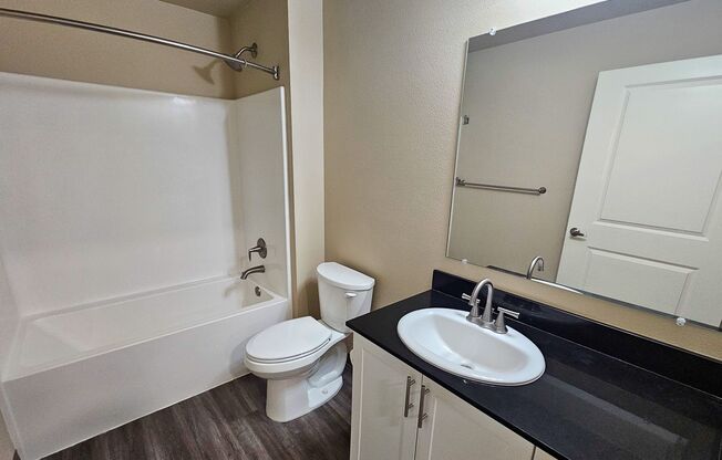 1 bed, 1 bath, 707 sqft, $1,550, Unit 308
