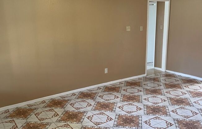 3bd 1.5 bath 1 car garage home near Hiram Clarke and 2234