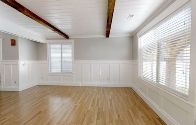 ✨ Limited-Time Offer — Half Off Your First Month’s Rent! Promo ends December 10th! ✨