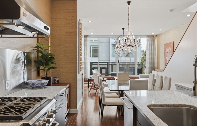 2 beds, 2.5 baths, 1,525 sqft, $7,000, Unit 7C
