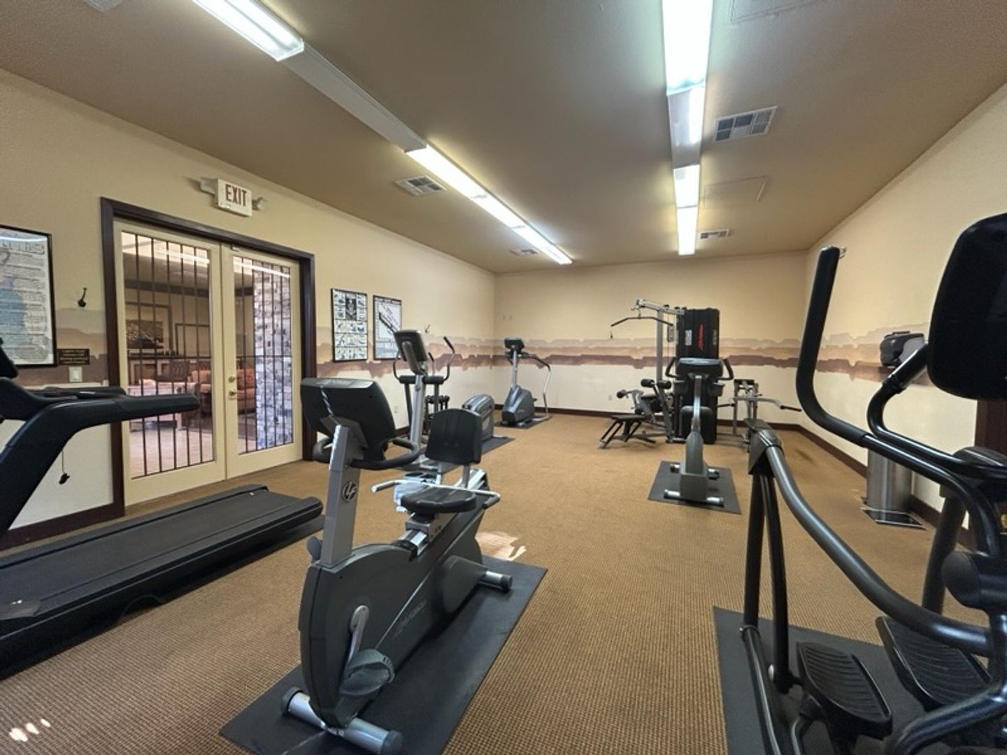 1 bed, 1 bath, $1,195, Unit # 2019