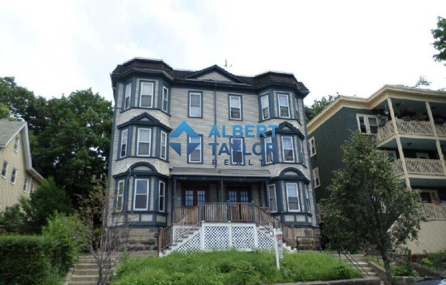 108 HYDE PARK AVE