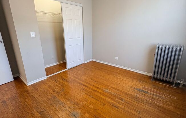 2 beds, 1 bath, 670 sqft, $1,200, Unit CA 133.5-3W