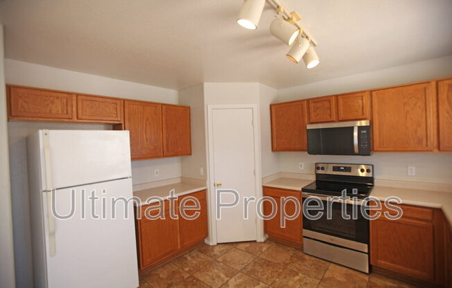 12203 W WINDROSE DR